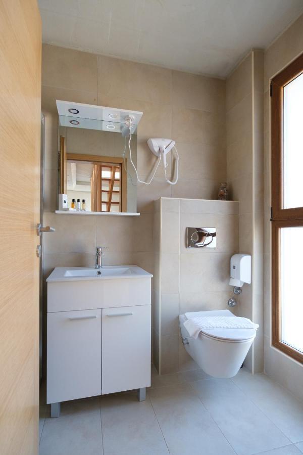 טרביניה Grad Sunca Resort מראה חיצוני תמונה